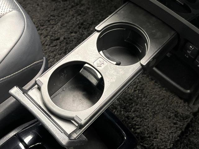 エスクァイア Ｇｉ　フリップダウンモニター　ＢＩＧ－Ｘ１１インチナビ　セーフティセンス　前席シートヒーター　ＬＥＤヘッドライト　両側電動スライドドア　クルーズコントロール　ドライブレコーダー　ＥＴＣ　フルセグ（45枚目）