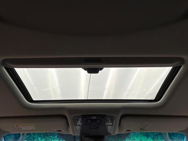 アルファード ２．５Ｓ　Ｃパッケージ　サンルーフ　両側電動ドア　メーカーＯＰナビ　全周囲カメラ　ＪＢＬサウンド　１００Ｖ電源　衝突被害軽減システム　レーダークルーズ　禁煙車　電動リアゲート　前席シートエアコン　ドラレコ　コーナーセンサー（4枚目）