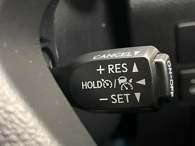 アルファード ２．５Ｓ　Ｃパッケージ　サンルーフ　両側電動ドア　メーカーＯＰナビ　全周囲カメラ　ＪＢＬサウンド　１００Ｖ電源　衝突被害軽減システム　レーダークルーズ　禁煙車　電動リアゲート　前席シートエアコン　ドラレコ　コーナーセンサー（9枚目）