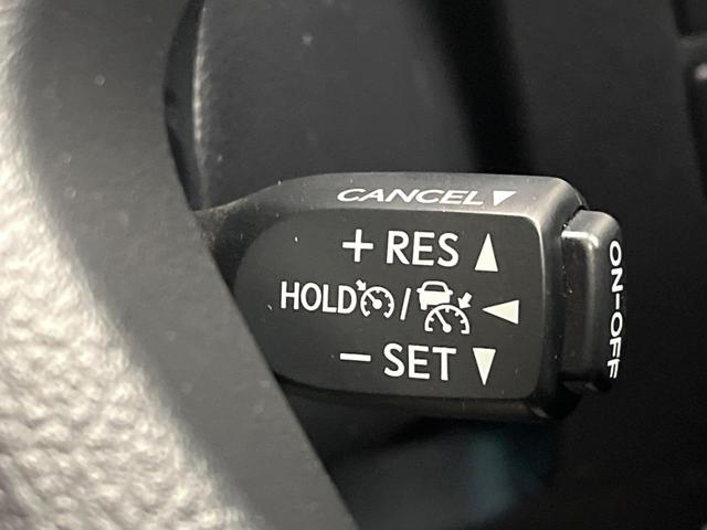 アルファード ２．５Ｓ　タイプゴールドＩＩ　両側電動ドア　ＢＳＭ　バックカメラ　１００Ｖ電源　衝突被害軽減システム　レーダークルーズ　禁煙車　電動リアゲート　ハーフレザーシート　ドラレコ　コーナーセンサー　スマートキー　ＬＥＤヘッド（7枚目）