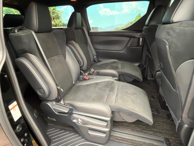 アルファード ２．５Ｓ　タイプゴールドＩＩ　両側電動ドア　ＢＳＭ　バックカメラ　１００Ｖ電源　衝突被害軽減システム　レーダークルーズ　禁煙車　電動リアゲート　ハーフレザーシート　ドラレコ　コーナーセンサー　スマートキー　ＬＥＤヘッド（10枚目）