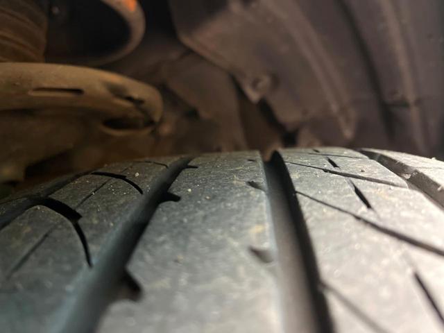 アルファード ２．５Ｓ　タイプゴールドＩＩ　両側電動ドア　ＢＳＭ　バックカメラ　１００Ｖ電源　衝突被害軽減システム　レーダークルーズ　禁煙車　電動リアゲート　ハーフレザーシート　ドラレコ　コーナーセンサー　スマートキー　ＬＥＤヘッド（29枚目）