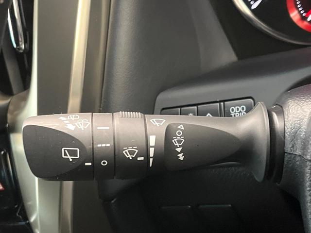 アルファード ２．５Ｓ　タイプゴールドＩＩ　両側電動ドア　ＢＳＭ　バックカメラ　１００Ｖ電源　衝突被害軽減システム　レーダークルーズ　禁煙車　電動リアゲート　ハーフレザーシート　ドラレコ　コーナーセンサー　スマートキー　ＬＥＤヘッド（50枚目）