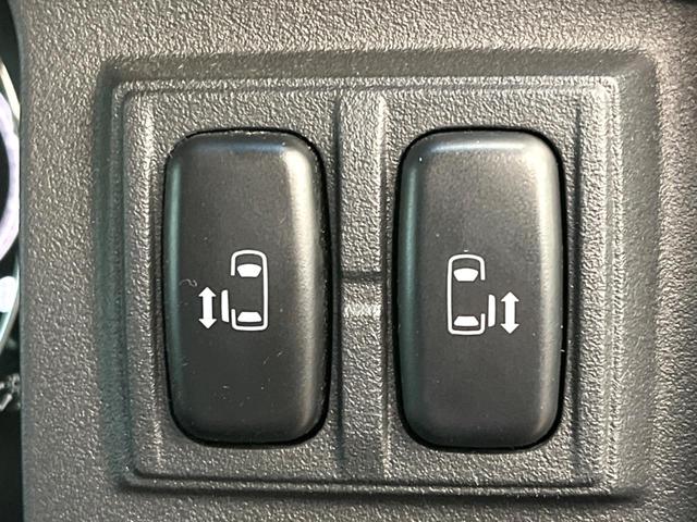 デリカD:5 ジャスパー 4WD ディーゼル(軽油) 両側電動ドア 純正SDナビ 後席モニター バックカメラ 100V電源 禁煙車 ハーフレザーシート パワーシート ドラレコ スマートキー HIDヘッド ビルトインETC(6枚目)