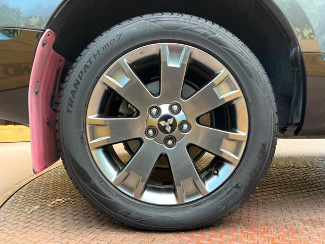 デリカD:5 ジャスパー 4WD ディーゼル(軽油) 両側電動ドア 純正SDナビ 後席モニター バックカメラ 100V電源 禁煙車 ハーフレザーシート パワーシート ドラレコ スマートキー HIDヘッド ビルトインETC(23枚目)