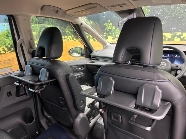 セレナ ｅ－パワー　オーテック　プロパイロット　１２型純正ナビ　全周囲カメラ　ＢＳＭ　衝突被害軽減システム　レザーシート　オートマチックハイビーム　エアコンデュアル　レーンアシスト　スマートキー　純正１６インチアルミ（46枚目）