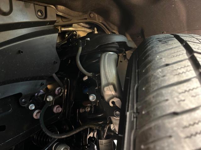 ランドクルーザー２５０ ＶＸ　サンルーフ　全周囲カメラ　ＪＢＬサウンド　１００Ｖ電源　衝突被害軽減システム　レーダークルーズ　禁煙車　電動リアゲート　レザーシート　前席シートエアコン（33枚目）