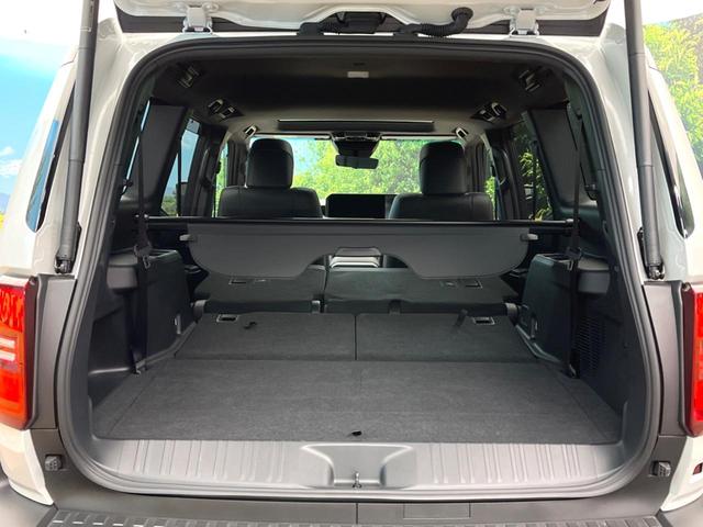 ランドクルーザー２５０ ＶＸ　サンルーフ　全周囲カメラ　ＪＢＬサウンド　１００Ｖ電源　衝突被害軽減システム　レーダークルーズ　禁煙車　電動リアゲート　レザーシート　前席シートエアコン（40枚目）