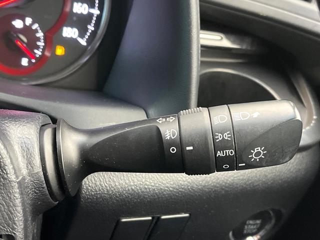 アルファード ２．５Ｓ　Ｃパッケージ　サンルーフ　１１型ＢＩＧＸ　両側電動ドア　後席モニター　バックカメラ　衝突被害軽減システム　レーダークルーズ　禁煙車　電動リアゲート　レザーシート　前席シートエアコン　コーナーセンサー　スマートキー（53枚目）