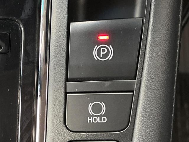 アルファード ２．５Ｓ　Ｃパッケージ　サンルーフ　１１型ＢＩＧＸ　両側電動ドア　後席モニター　バックカメラ　衝突被害軽減システム　レーダークルーズ　禁煙車　電動リアゲート　レザーシート　前席シートエアコン　コーナーセンサー　スマートキー（64枚目）