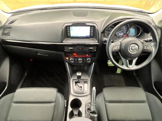 ＣＸ－５ ＸＤ　ＢＯＳＥサウンド　純正ナビ　バックカメラ　スマートシティブレーキサポート　リアビークルモニタリングシステム　クルコン　ＨＩＤヘッドライト　オートライト　アダプティプフロントライディングシステム（2枚目）