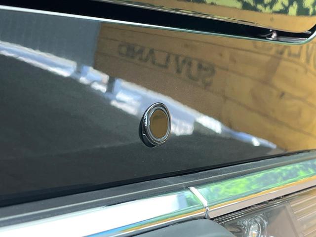 ハリアーハイブリッド Ｇ　モデリスタエアロ　純正１２．３型ナビ　バックカメラ　トヨタセーフティセンス　デジタルインナーミラー　ブラインドスポットモニター　寒冷地仕様　シートヒーター　パワーバックドア　パワーシート　ＬＥＤヘッド（28枚目）