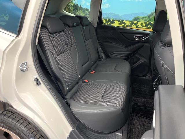 フォレスター アドバンス　アイサイトセイフティプラス　スマートリアビューミラー　フロントカメラ　純正８型ナビ　バックカメラ　ハーフレザーシート　全席シートヒーター　前席パワーシート　運転席シートメモリー　ＬＥＤヘッドライト（9枚目）