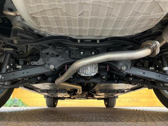 フォレスター アドバンス　アイサイトセイフティプラス　スマートリアビューミラー　フロントカメラ　純正８型ナビ　バックカメラ　ハーフレザーシート　全席シートヒーター　前席パワーシート　運転席シートメモリー　ＬＥＤヘッドライト（19枚目）