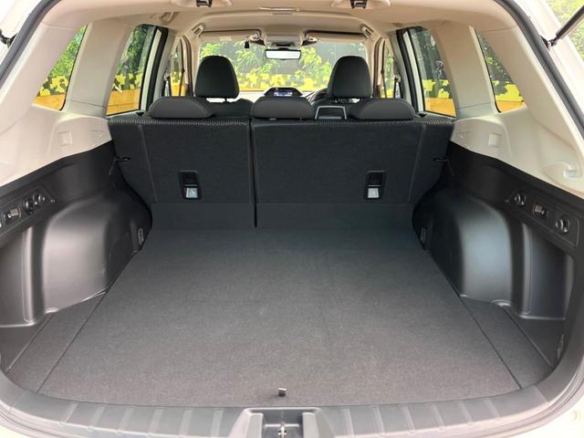 フォレスター アドバンス　アイサイトセイフティプラス　スマートリアビューミラー　フロントカメラ　純正８型ナビ　バックカメラ　ハーフレザーシート　全席シートヒーター　前席パワーシート　運転席シートメモリー　ＬＥＤヘッドライト（36枚目）