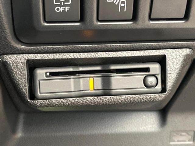 フォレスター アドバンス　アイサイトセイフティプラス　スマートリアビューミラー　フロントカメラ　純正８型ナビ　バックカメラ　ハーフレザーシート　全席シートヒーター　前席パワーシート　運転席シートメモリー　ＬＥＤヘッドライト（69枚目）