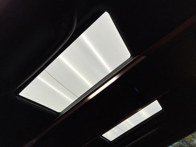 ヴェルファイアハイブリッド Ｚ　プレミア　両側電動スライドドア　１２．１型フリップダウン　１４型ディスプレイオーディオ　全周囲カメラ　パワーバックドア　レーダークルーズコントロール　シートベンチレーション　パワーシート　デジタルインナーミラー（3枚目）