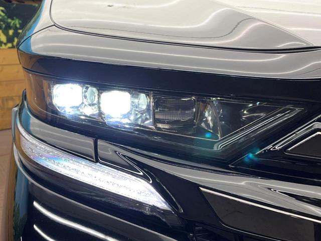 ヴェルファイアハイブリッド Ｚ　プレミア　両側電動スライドドア　１２．１型フリップダウン　１４型ディスプレイオーディオ　全周囲カメラ　パワーバックドア　レーダークルーズコントロール　シートベンチレーション　パワーシート　デジタルインナーミラー（14枚目）