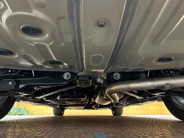 ヴェルファイアハイブリッド Ｚ　プレミア　両側電動スライドドア　１２．１型フリップダウン　１４型ディスプレイオーディオ　全周囲カメラ　パワーバックドア　レーダークルーズコントロール　シートベンチレーション　パワーシート　デジタルインナーミラー（21枚目）