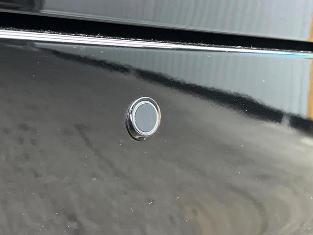 ヴェルファイアハイブリッド Ｚ　プレミア　両側電動スライドドア　１２．１型フリップダウン　１４型ディスプレイオーディオ　全周囲カメラ　パワーバックドア　レーダークルーズコントロール　シートベンチレーション　パワーシート　デジタルインナーミラー（29枚目）