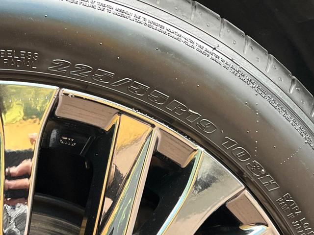 ヴェルファイアハイブリッド Ｚ　プレミア　両側電動スライドドア　１２．１型フリップダウン　１４型ディスプレイオーディオ　全周囲カメラ　パワーバックドア　レーダークルーズコントロール　シートベンチレーション　パワーシート　デジタルインナーミラー（34枚目）