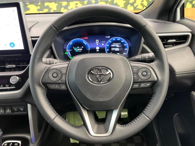 カローラクロス ハイブリッド　Ｚ　ガラスルーフ　純正１０．５インチディスプレイオーディオ　ブラインドスポットモニター　全周囲カメラ　トヨタセーフティセンス　前席シートヒーター　ドライブレコーダー　レーダークルーズ　パワーバックドア（11枚目）