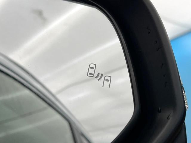 カローラクロス ハイブリッド　Ｚ　ガラスルーフ　純正１０．５インチディスプレイオーディオ　ブラインドスポットモニター　全周囲カメラ　トヨタセーフティセンス　前席シートヒーター　ドライブレコーダー　レーダークルーズ　パワーバックドア（28枚目）