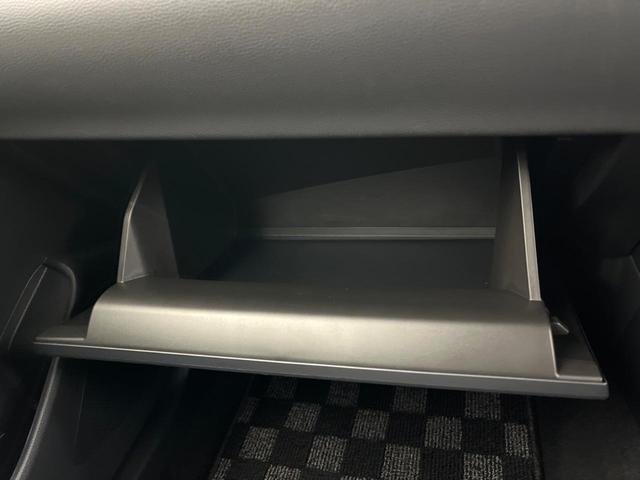 カローラクロス ハイブリッド　Ｚ　ガラスルーフ　純正１０．５インチディスプレイオーディオ　ブラインドスポットモニター　全周囲カメラ　トヨタセーフティセンス　前席シートヒーター　ドライブレコーダー　レーダークルーズ　パワーバックドア（67枚目）