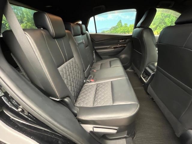 ハリアー エレガンス　純正ナビ　バックカメラ　運転席パワーシート　フルセグ　Ｂｌｕｅｔｏｏｔｈ　ＥＴＣ　ＬＥＤヘッドライト　純正１７インチアルミホイール　横滑り防止装置　スマートキー　盗難防止システム（9枚目）