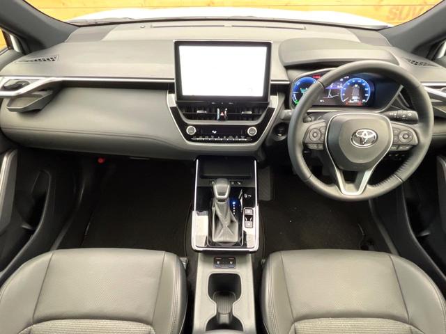 カローラクロス ハイブリッド　Ｚ　ガラスルーフ　純正１０．５インチディスプレイオーディオ　全周囲カメラ　トヨタセーフティセンス　ブラインドスポットモニター　レーダークルーズ　シートベンチレーション　フルセグ　Ｂｌｕｅｔｏｏｔｈ（2枚目）