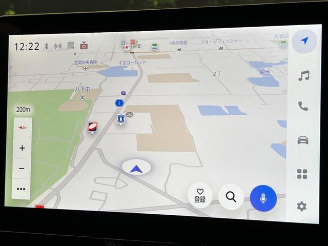 カローラクロス ハイブリッド　Ｚ　ガラスルーフ　純正１０．５インチディスプレイオーディオ　全周囲カメラ　トヨタセーフティセンス　ブラインドスポットモニター　レーダークルーズ　シートベンチレーション　フルセグ　Ｂｌｕｅｔｏｏｔｈ（4枚目）