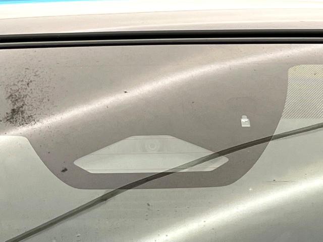 カローラクロス ハイブリッド　Ｚ　ガラスルーフ　純正１０．５インチディスプレイオーディオ　全周囲カメラ　トヨタセーフティセンス　ブラインドスポットモニター　レーダークルーズ　シートベンチレーション　フルセグ　Ｂｌｕｅｔｏｏｔｈ（6枚目）