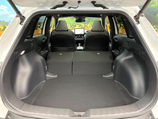 カローラクロス ハイブリッド　Ｚ　ガラスルーフ　純正１０．５インチディスプレイオーディオ　全周囲カメラ　トヨタセーフティセンス　ブラインドスポットモニター　レーダークルーズ　シートベンチレーション　フルセグ　Ｂｌｕｅｔｏｏｔｈ（10枚目）