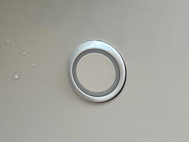 カローラクロス ハイブリッド　Ｚ　ガラスルーフ　純正１０．５インチディスプレイオーディオ　全周囲カメラ　トヨタセーフティセンス　ブラインドスポットモニター　レーダークルーズ　シートベンチレーション　フルセグ　Ｂｌｕｅｔｏｏｔｈ（22枚目）