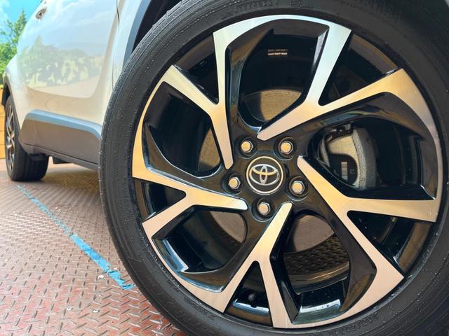 Ｃ－ＨＲ Ｇ　純正ナビ　トヨタセーフティセンス　禁煙車　レーダークルーズ　ブラインドスポットモニター　ＬＥＤヘッドライト　ドライブレコーダー　スマートキー　Ｂｌｕｅｔｏｏｔｈ　フルセグ　ハーフレザーシート（13枚目）