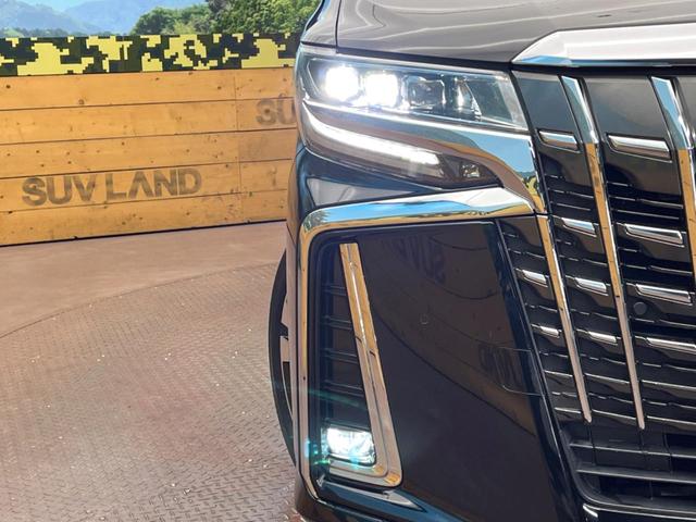 アルファード ２．５Ｓ　Ｃパッケージ　純正９インチディスプレイオーディオ　バックカメラ　トヨタセーフティセンス　禁煙車　レーダークルーズ　シートベンチレーション　両側電動ドア　ＬＥＤヘッドライト　パワーバックドア　ＥＴＣ（12枚目）