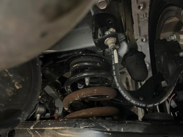 ＮＸ ＮＸ３００ｈ　Ｉパッケージ　セーフティシステムプラス　禁煙車　１０．３インチナビ　バックカメラ　赤革シート　シートヒーター　三眼ＬＥＤヘッドライト　レーダークルーズ　アクセサリーコンセント　パワーバックドア　フルセグ（21枚目）