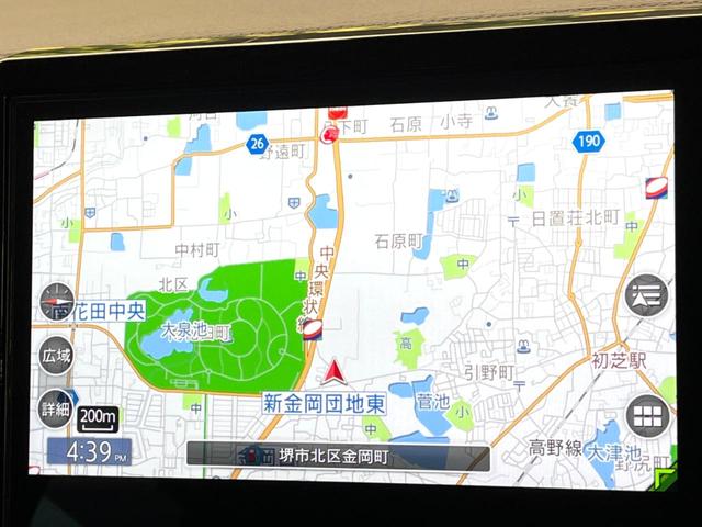 デリカＤ：５ Ｐ　ｅ－アシスト　禁煙車　純正１０．１インチナビ　全周囲カメラ　ブラインドスポットモニター　両側電動ドア　パワーバックドア　前席シートヒーター　フルセグ　Ｂｌｕｅｔｏｏｔｈ　ＥＴＣ　アイドリングストップ（3枚目）