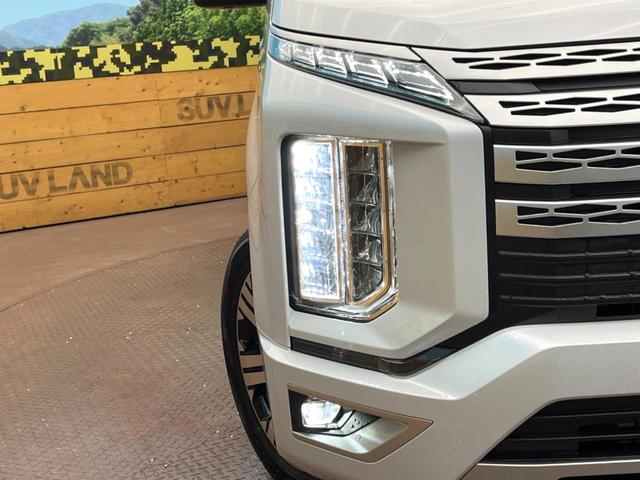 デリカＤ：５ Ｐ　ｅ－アシスト　禁煙車　純正１０．１インチナビ　全周囲カメラ　ブラインドスポットモニター　両側電動ドア　パワーバックドア　前席シートヒーター　フルセグ　Ｂｌｕｅｔｏｏｔｈ　ＥＴＣ　アイドリングストップ（13枚目）