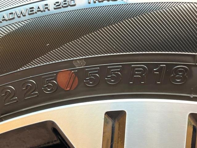 デリカＤ：５ Ｐ　ｅ－アシスト　禁煙車　純正１０．１インチナビ　全周囲カメラ　ブラインドスポットモニター　両側電動ドア　パワーバックドア　前席シートヒーター　フルセグ　Ｂｌｕｅｔｏｏｔｈ　ＥＴＣ　アイドリングストップ（24枚目）