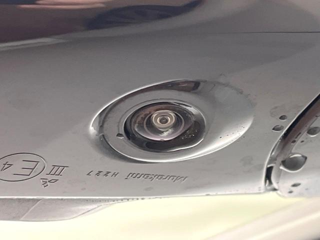 デリカＤ：５ Ｐ　ｅ－アシスト　禁煙車　純正１０．１インチナビ　全周囲カメラ　ブラインドスポットモニター　両側電動ドア　パワーバックドア　前席シートヒーター　フルセグ　Ｂｌｕｅｔｏｏｔｈ　ＥＴＣ　アイドリングストップ（26枚目）