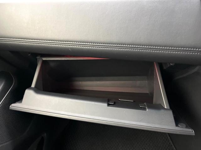 デリカＤ：５ Ｐ　ｅ－アシスト　禁煙車　純正１０．１インチナビ　全周囲カメラ　ブラインドスポットモニター　両側電動ドア　パワーバックドア　前席シートヒーター　フルセグ　Ｂｌｕｅｔｏｏｔｈ　ＥＴＣ　アイドリングストップ（73枚目）