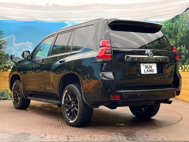 ランドクルーザープラド ＴＸ　Ｌパッケージ　７０ｔｈアニバーサリーリミテッド　サンルーフ　ＢＩＧ－Ｘ９型ナビ　７人乗り　前席シートベンチレーション　前席パワーシート　セーフティセンス　ブラックモールタイプルーフレール　ブラックドアミラー　バックカメラ　ビルトインＥＴＣ　禁煙車（30枚目）