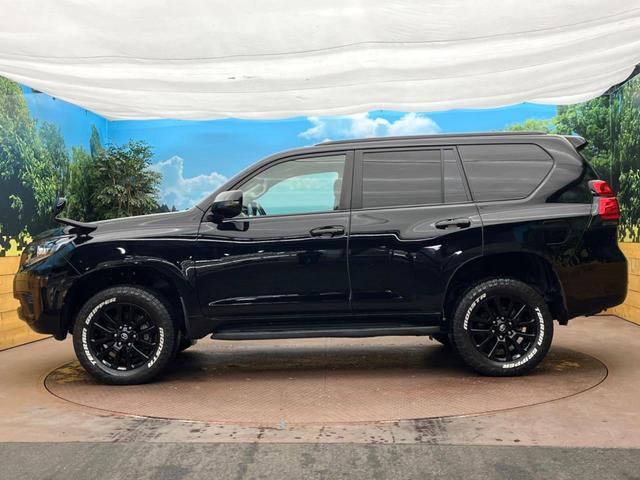 ランドクルーザープラド ＴＸ　Ｌパッケージ　７０ｔｈアニバーサリーリミテッド　サンルーフ　ＢＩＧ－Ｘ９型ナビ　７人乗り　前席シートベンチレーション　前席パワーシート　セーフティセンス　ブラックモールタイプルーフレール　ブラックドアミラー　バックカメラ　ビルトインＥＴＣ　禁煙車（31枚目）