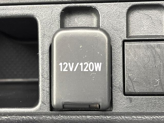 ランドクルーザープラド ＴＸ　Ｌパッケージ　７０ｔｈアニバーサリーリミテッド　サンルーフ　ＢＩＧ－Ｘ９型ナビ　７人乗り　前席シートベンチレーション　前席パワーシート　セーフティセンス　ブラックモールタイプルーフレール　ブラックドアミラー　バックカメラ　ビルトインＥＴＣ　禁煙車（61枚目）