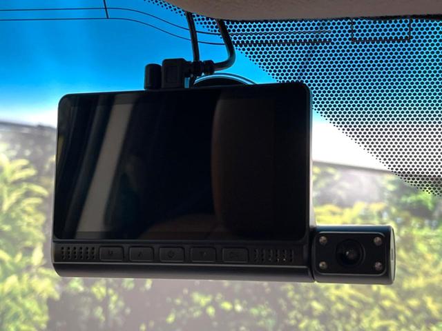 ランドクルーザープラド ＴＸ　Ｌパッケージ　７０ｔｈアニバーサリーリミテッド　サンルーフ　ＢＩＧ－Ｘ９型ナビ　７人乗り　前席シートベンチレーション　前席パワーシート　セーフティセンス　ブラックモールタイプルーフレール　ブラックドアミラー　バックカメラ　ビルトインＥＴＣ　禁煙車（66枚目）