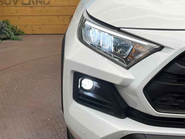 RAV4 アドベンチャー オフロードパッケージII 純正10.5インチディスプレイオーディオ デジタルインナーミラー パノラミックビューモニター ブラインドスポットモニター 禁煙車 レーダークルーズ シートベンチレーション パワーシート(12枚目)
