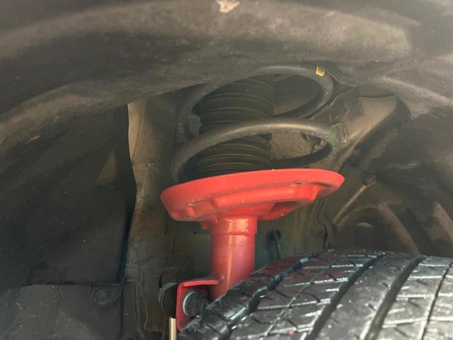 RAV4 アドベンチャー オフロードパッケージII 純正10.5インチディスプレイオーディオ デジタルインナーミラー パノラミックビューモニター ブラインドスポットモニター 禁煙車 レーダークルーズ シートベンチレーション パワーシート(32枚目)