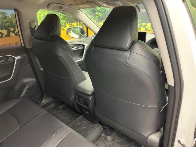 RAV4 アドベンチャー オフロードパッケージII 純正10.5インチディスプレイオーディオ デジタルインナーミラー パノラミックビューモニター ブラインドスポットモニター 禁煙車 レーダークルーズ シートベンチレーション パワーシート(42枚目)