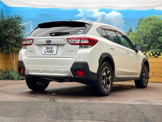 ＸＶ ２．０ｉ－Ｌ　アイサイト　アイサイトｖｅｒ３　純正８インチナビ　バックカメラ　レーダークルーズ　フルセグ　Ｂｌｕｅｔｏｏｔｈ　ＬＥＤヘッドライト　純正１７インチアルミホイール　アイドリングストップ　横滑り防止装置（17枚目）